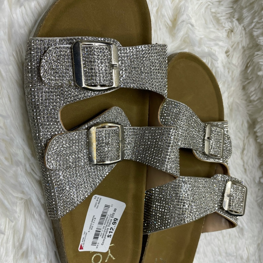 Womens sandals
